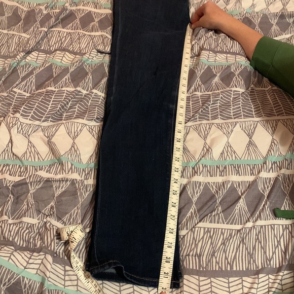 Express Mid-Rise Dark Wash Skinny Jeans, Size 8 long - Picture 3 of 6